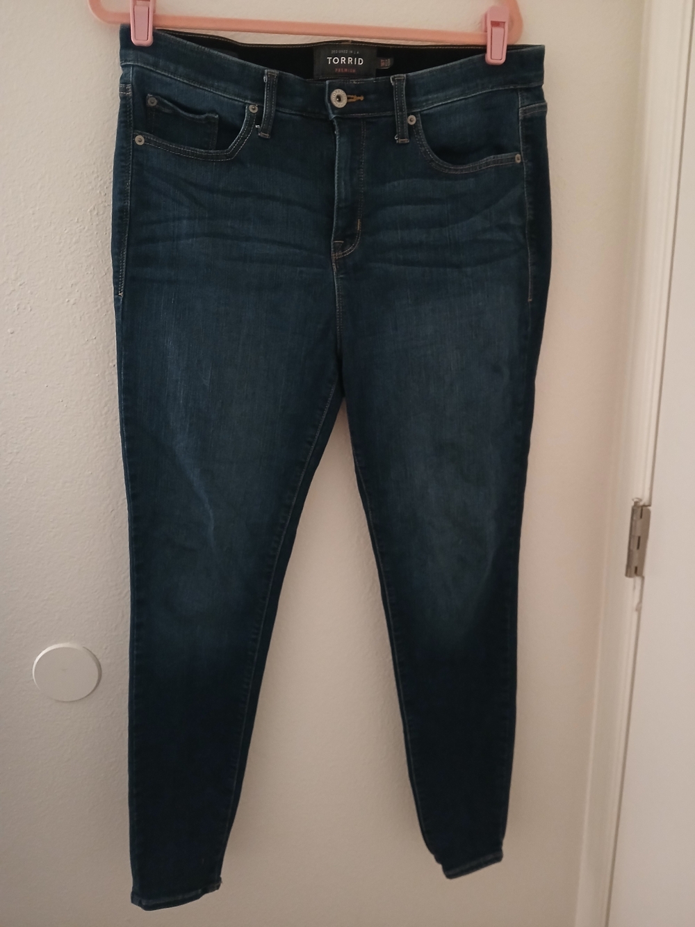 Torrid Dark Wash Skinny Jeans - Dark Blue